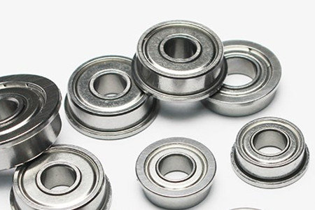 為什么大多數(shù)客戶會(huì)選擇不銹鋼軸承？